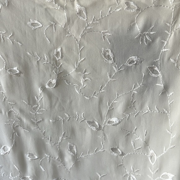 VGUC 100% silk Lauren Ralph Lauren white embroidered A-line skirt - Picture 2 of 7